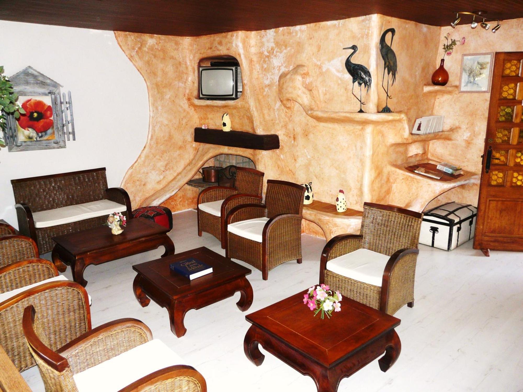 Hotel Le Mas Fleuri فيرنيه ليه با المظهر الخارجي الصورة
