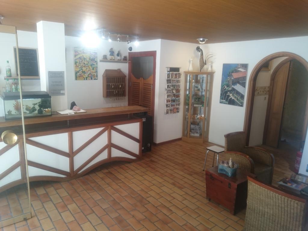 Hotel Le Mas Fleuri فيرنيه ليه با المظهر الخارجي الصورة